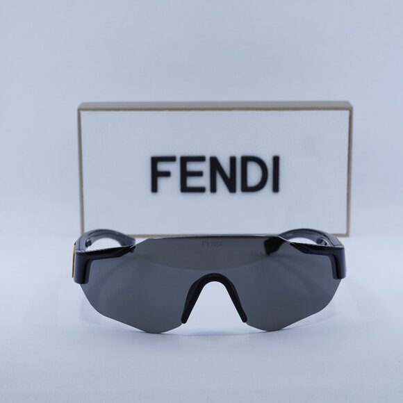 Final Price! Fendi FE40088U-Y 01A Black Grey Sunglasses - Picture 3 of 14